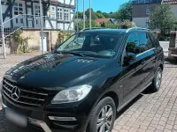 Gebraucht Mercedes ML250 204 PS (150 kW) 2011 Schwarz SUV