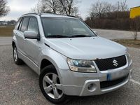 Gebraucht Suzuki Grand Vitara 129 PS (94 kW) 2008 Weiß SUV