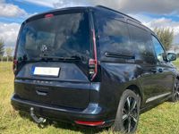 gebraucht VW Caddy 2.0 TDI behindertrengerecht mit integriertem Rollstuhl