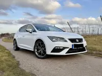 Używany Seat Leon FR 179 KM (131 kW) 2017 Biały Sedan/Limuzyna