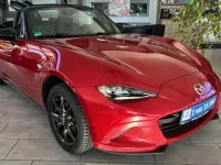 Używany Mazda MX5 Exclusive-Line 131 KM (96 kW) 2017 Czerwony Kabriolet