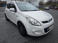Gebraucht Hyundai i20 77 PS (56 kW) 2010 Weiß Limousine