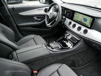Gebraucht Mercedes E200 Avantgarde 160 PS (117 kW) 2023 Schwarz Limousine