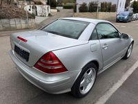 Gebraucht Mercedes SLK320 218 PS (160 kW) 2000 Silber Cabrio