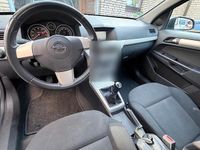 Gebraucht Opel Astra 90 PS (66 kW) 2007 Silber Kleinwagen
