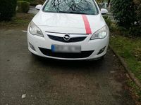 Gebraucht Opel Astra Sport 87 PS (63 kW) 2011 Weiß Kombi