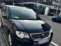 Gebraucht VW Touran 105 PS (77 kW) 2009 Schwarz Van / Kleinbus