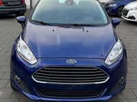 Gebraucht Ford Fiesta Titanium 101 PS (74 kW) 2016 Blau Limousine