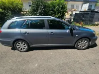 Gebraucht Toyota Avensis 129 PS (94 kW) 2004 Grau Kombi