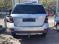 Gebraucht Mercedes GL320 224 PS (164 kW) 2007 Silber SUV