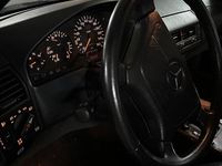 Gebraucht Mercedes SL500 326 PS (239 kW) 1992 Silber Cabrio