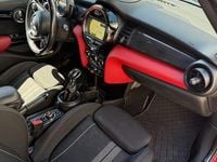 Second-hand Mini Cooper 136 CP (100 kW) 2016 Roșu Hatchback
