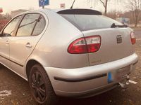 Gebraucht Seat Leon 105 PS (77 kW) 2003 Silber Kleinwagen