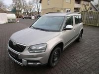 Gebraucht Skoda Yeti Ambition 125 PS (91 kW) 2016 Cappuccinobeige metallic SUV
