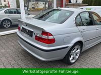 Gebraucht BMW 325 Exclusive 192 PS (141 kW) 2003 Silber Limousine