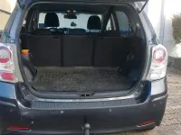 Gebraucht Toyota Verso 150 PS (110 kW) 2010 Silber Van / Kleinbus