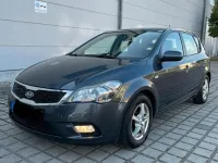 Gebraucht Kia Ceed Vision 90 PS (66 kW) 2010 Grau Kleinwagen