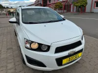 Gebraucht Chevrolet Aveo LT 95 PS (69 kW) 2012 Weiß Kleinwagen