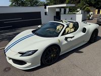 Gebraucht Ferrari 296 829 PS (609 kW) 2025 Weiß Cabrio