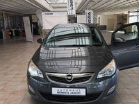 Gebraucht Opel Astra Selection 87 PS (63 kW) 2011 Grau Limousine