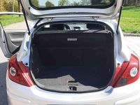 Gebraucht Opel Corsa Edition 86 PS (63 kW) 2011 Silber Kleinwagen