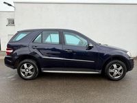 Gebraucht Mercedes ML320 224 PS (164 kW) 2012 Blau SUV