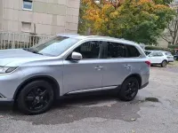 Gebraucht Mitsubishi Outlander Edition 150 PS (110 kW) 2017 Grau SUV