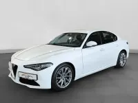 Gebraucht Alfa Romeo Giulia Super 179 PS (131 kW) 2017 Weiß Limousine