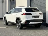Neu Toyota Corolla Cross Comfort 179 PS (131 kW) 2026 Platinumwhite SUV