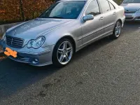 Gebraucht Mercedes C200 163 PS (119 kW) 2004 Silber Limousine