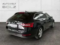 Gebraucht Skoda Superb Ambition 200 PS (147 kW) 2023 Schwarz Kombi