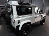 Gebraucht Land Rover Defender 122 PS (89 kW) 2014 Weiß Kombi