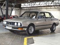 Gebraucht BMW 525 122 PS (89 kW) 1986 Beige Limousine