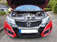 Gebraucht Honda Civic Elegance 120 PS (88 kW) 2015 Rot Kombi