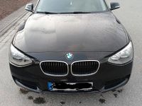 Gebraucht BMW 114 102 PS (75 kW) 2014 Schwarz Kleinwagen