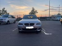 Gebraucht BMW 530 231 PS (169 kW) 2007 Silber Kombi