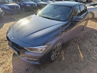 Gebraucht BMW 318 143 PS (105 kW) 2015 Mineralgrau metallic Limousine