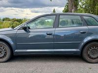 Gebraucht Audi A3 Ambiente 125 PS (91 kW) 2010 Blau Limousine