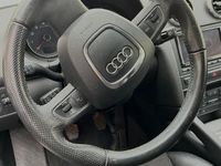 Gebraucht Audi A3 Cabriolet 125 PS (91 kW) 2013 Schwarz Cabrio