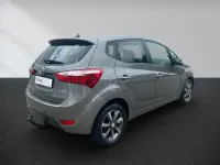 Gebraucht Hyundai i20 Space 125 PS (91 kW) 2019 Grau Kleinwagen