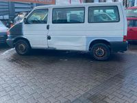 Gebraucht VW T4 88 PS (64 kW) 2002 Weiß Van