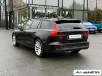 Neu Volvo V60 Core 398 PS (292 kW) 2025 Schwarz Kombi