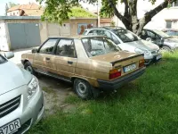 Gebraucht Renault R9 58 PS (42 kW) 1983 Gold Limousine