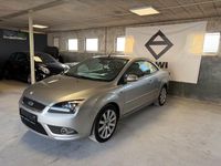 Gebraucht Ford Focus Cabriolet Titanium 145 PS (106 kW) 2007 Silber Cabrio