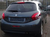 Gebraucht Peugeot 208 Allure 120 PS (88 kW) 2012 Grau Kleinwagen