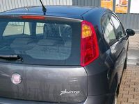 Gebraucht Fiat Punto 70 PS (51 kW) 2009 Grau Kleinwagen