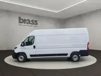 Gebraucht Opel Movano 140 PS (102 kW) 2024 Lackierung weiss icy / typ aussenverkleidung spiegel flach standard Van