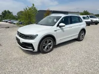 Gebraucht VW Tiguan Highline 150 PS (110 kW) 2020 Oryxweiß / titanschwarz SUV