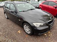 gebraucht BMW 320 Baureihe 3 Touring 320i+LEDER+KLIMA+PANO+