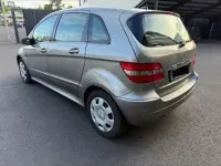 Gebraucht Mercedes B200 136 PS (100 kW) 2006 Grau Van / Kleinbus